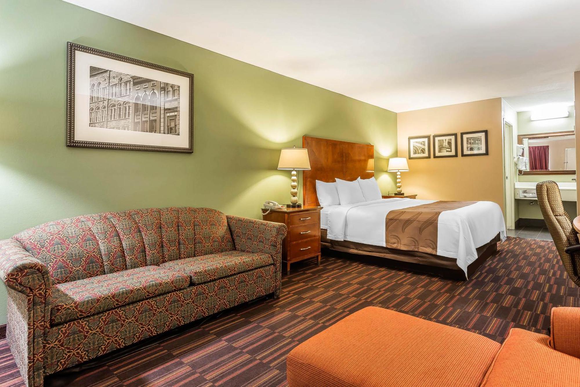 Quality Inn & Suites Near Robins Air Force Base Warner Robins Exterior foto